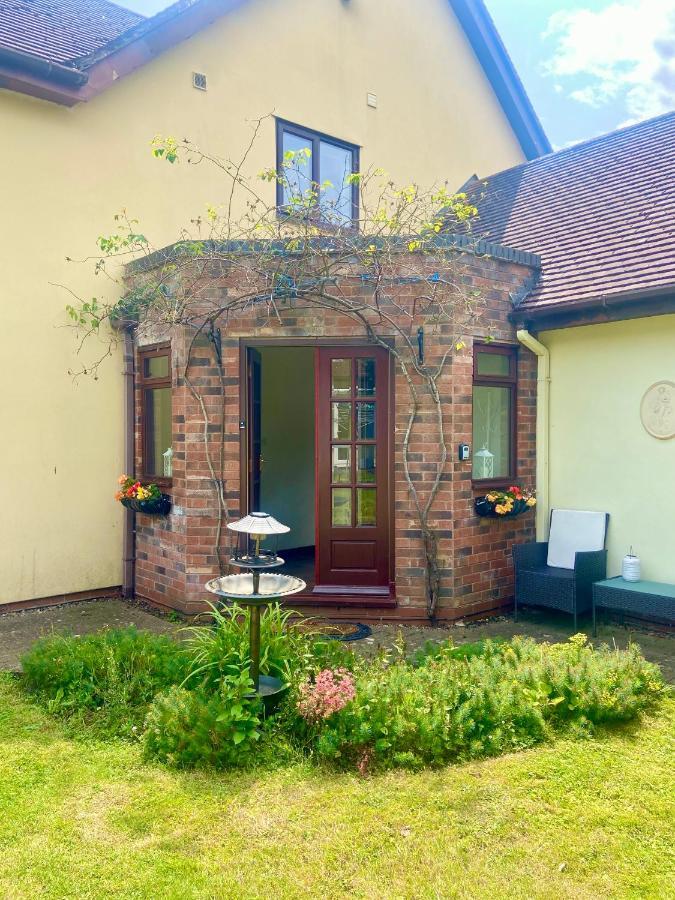 The Cottage On The Common Tenbury Wells Extérieur photo